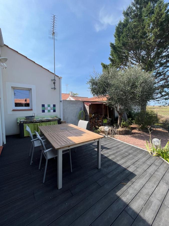 Le Sableau Villa Beauvoir-sur-Mer Exterior photo